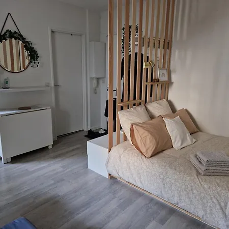 Perfect Down The Sacre Coeur Apartment *